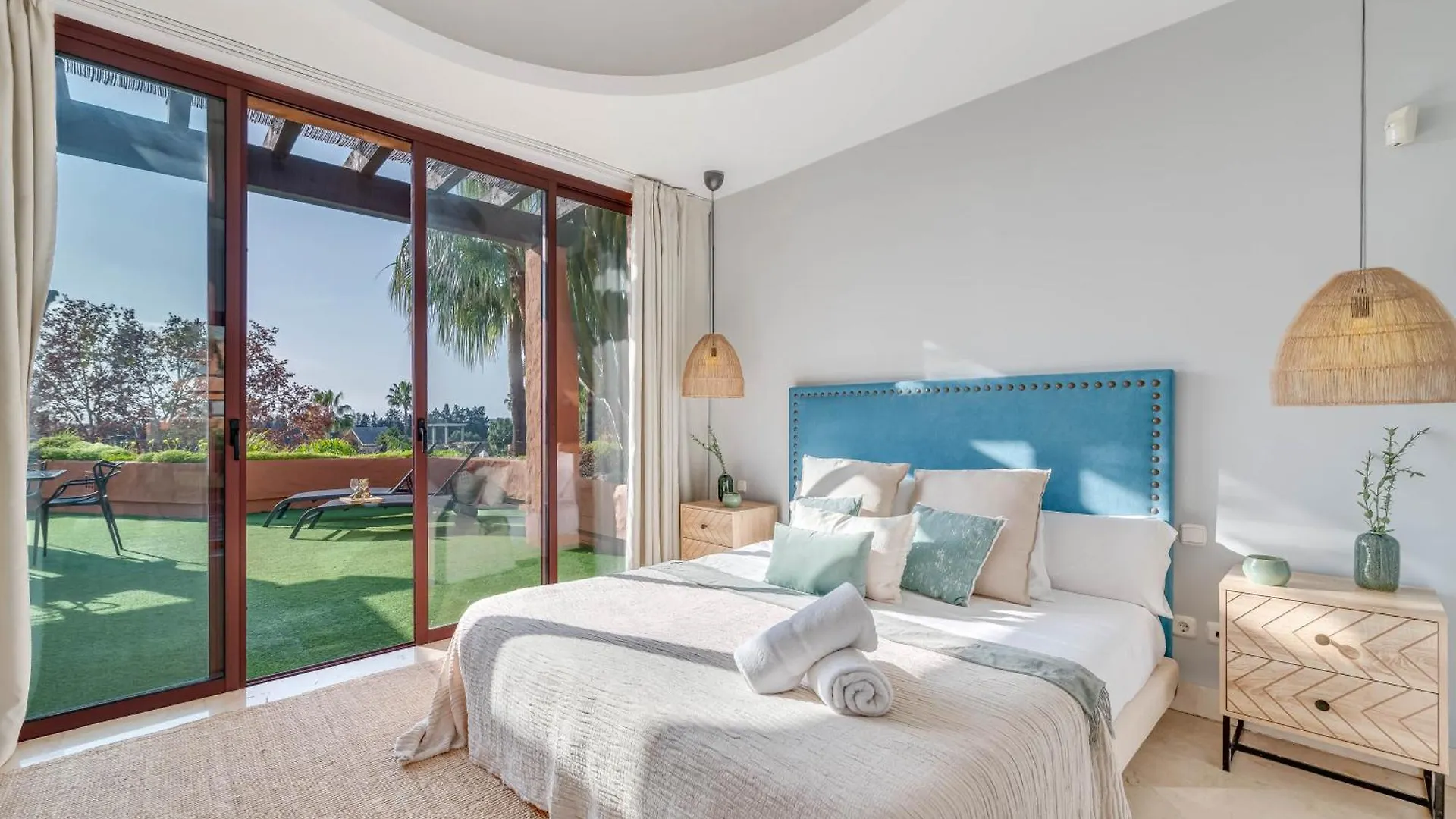 Vacation Marbella I La Alzambra Peaceful Hideaway With Sea Views Villa Spain